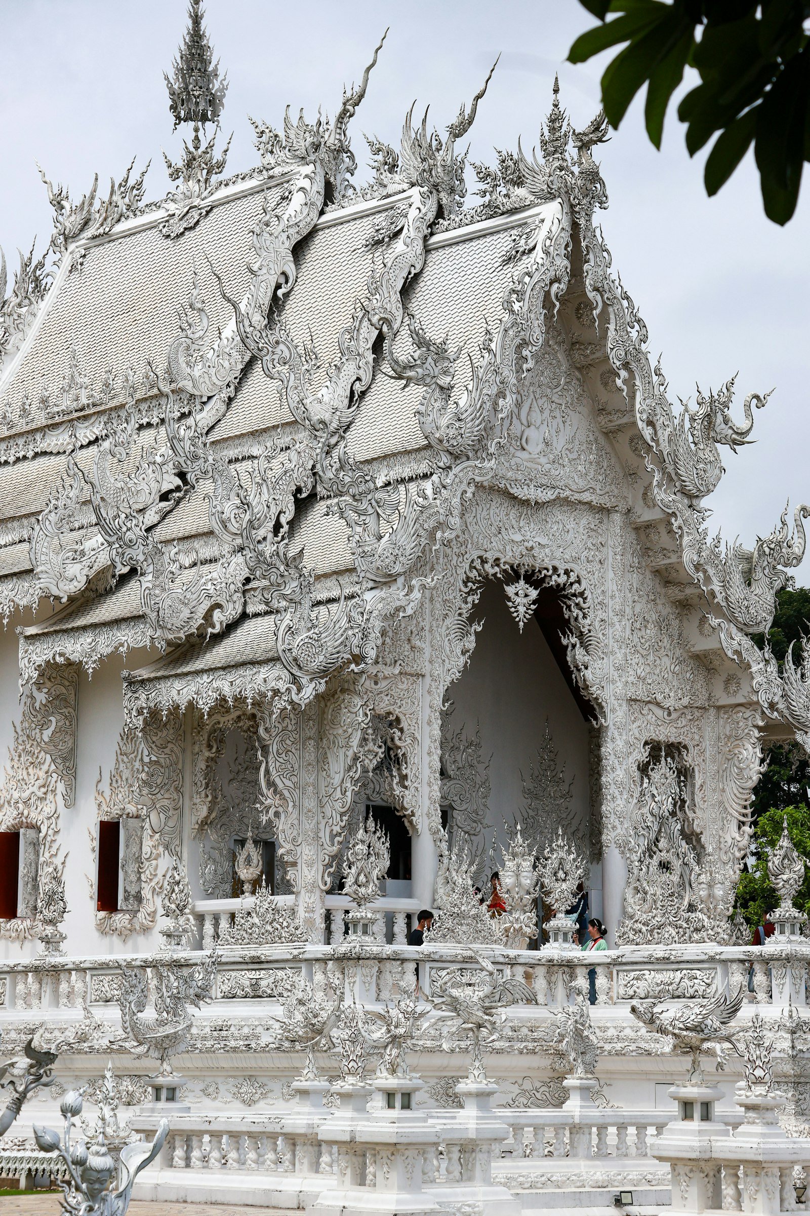 Intricate White Temple at Wat Rong Khun in Chiang Rai, Thailand